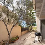 Ervin, Coral Bay Center, Private Pool