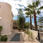 Ervin, Coral Bay Center, Private Pool Villa Peyia