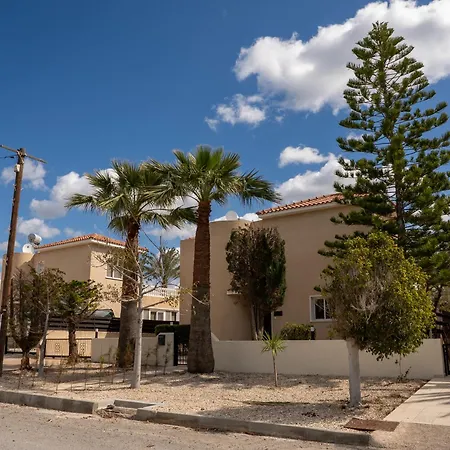 Ervin, Coral Bay Center, Private Pool بييا