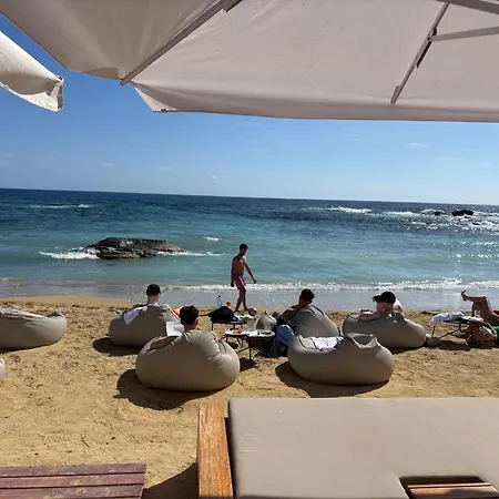 Ervin, Coral Bay Center, Private Pool Villa Peyia