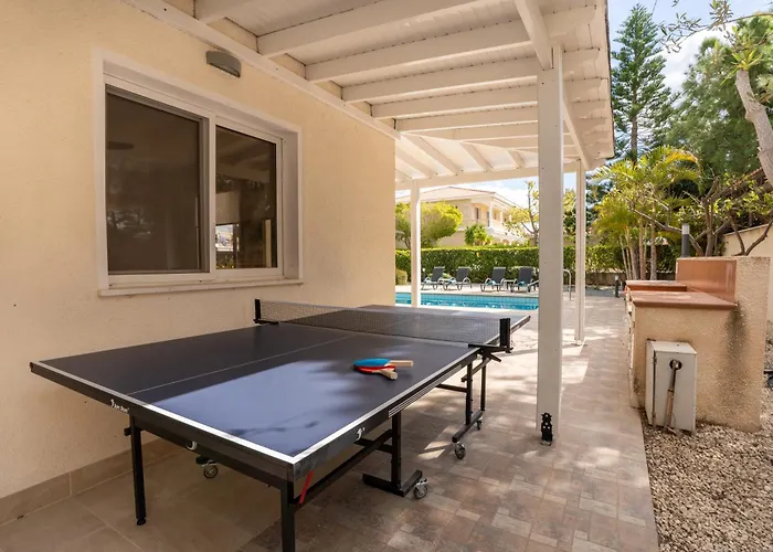 Ervin, Private Pool, Coral Bay Vila