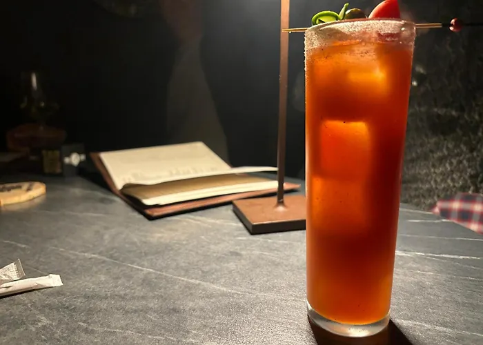 Ervin, Private Pool, Coral Bay *